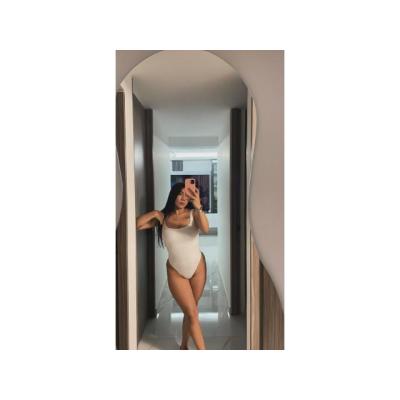 Valeria en Aguadulce