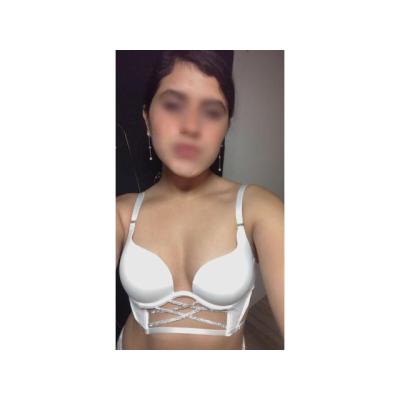 ARDIENTE Y SEXY LATINA PURA SEDUCCIÓN 