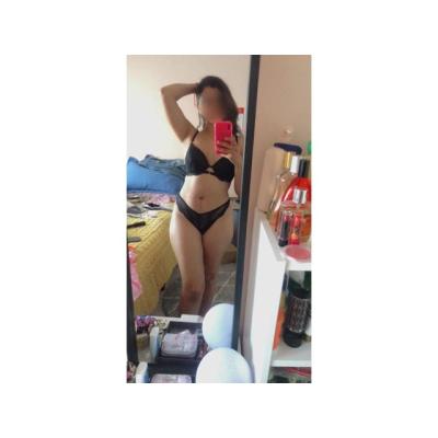 ARDIENTE Y SEXY LATINA PURA SEDUCCIÓN 