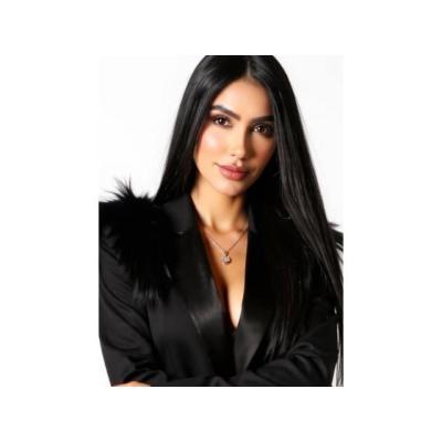 GIME DE PLACER JUNTO A SEXY LATINA 