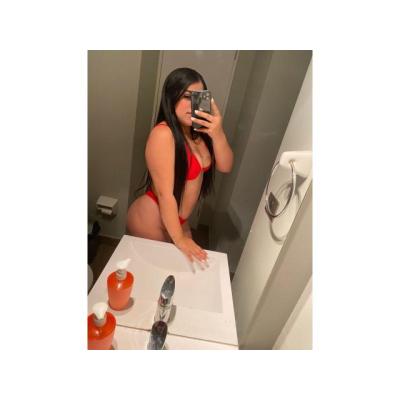 TU CHICA PELINEGRA CULONA