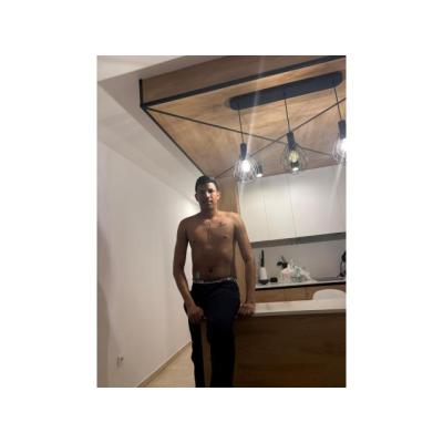 ANGEL NOVEDAD TU CITA IDEAL AUTÉNTICO JOVEN