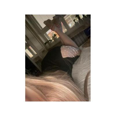 MIA TU TENTACIÓN LLENA DE LUJURIA PARA TI