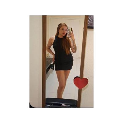 HERMOSA RUBIECITA CALIENTE