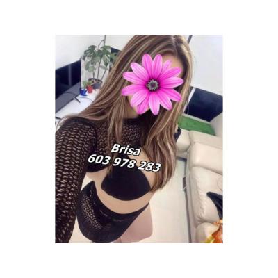 BRISA, ENROLLADA CON UNAS DELANTERAS XXL