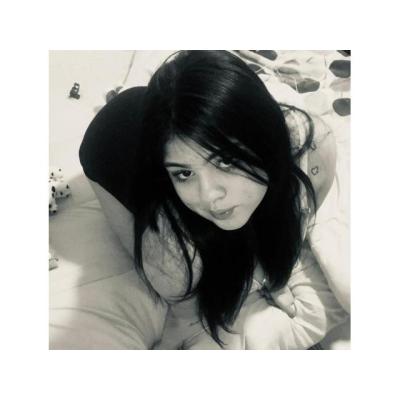 JOVENCITA CACHONDA NUEVA EN ELDA