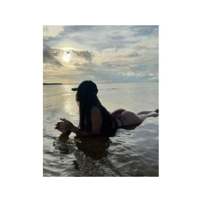 Joven brasileña 24 años Elisa