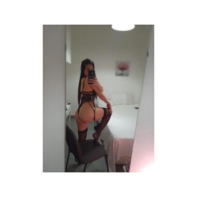 Joven latina morbosa Pl. Castilla 612209917