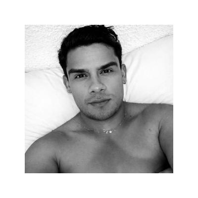 ACOMPAÑANTE VENEZOLANO COMPLACIENTE EN IBIZA