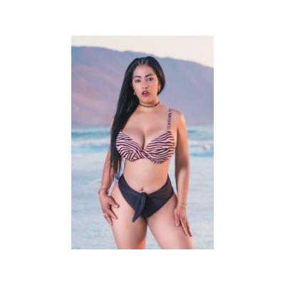 morena canelita sexy