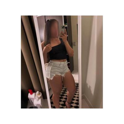 Karina paraguaya 40 años barrio Salamanca.