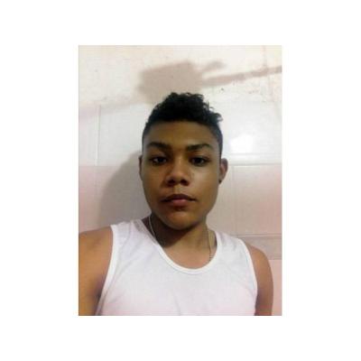 Gary fiestero por la zona