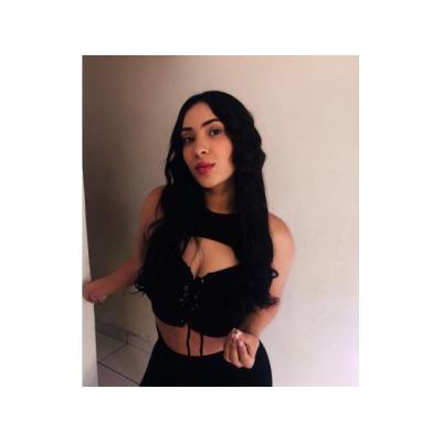 LUCIANA TRAVIESA Y ARDIENTE JOVENCITA