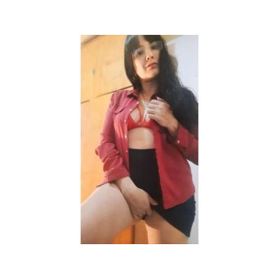  Isabella | Profesional… pero no tan correcta