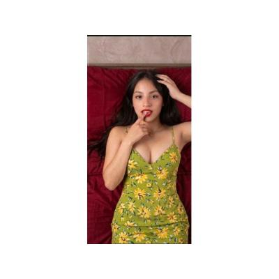 CANARIA ELEGANTE Y CON CLASE.