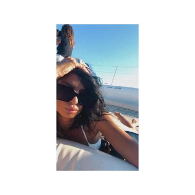 BLANQUITA NALGONA VEN A CONOCERME AMOOR