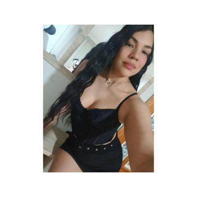 Chica extrovertida