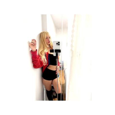HERMOSA RUBIA