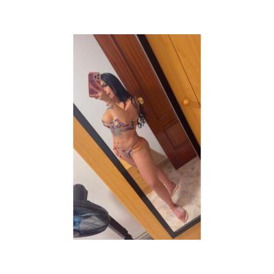 UNA MUJER MUY SEXY