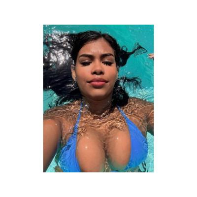 Arami Joven Morena