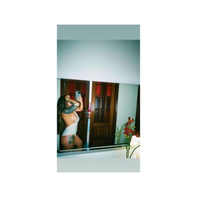 LUCIA ESPAÑOLA GALLEGA TATUADA NOVEDAD
