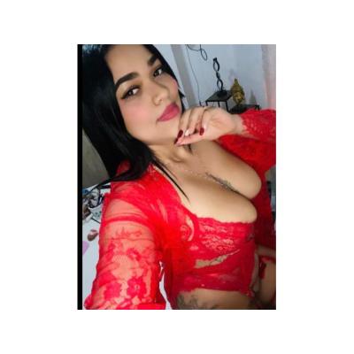 JOVENCITA COLOMBIANA CALIENTE EN PETRER