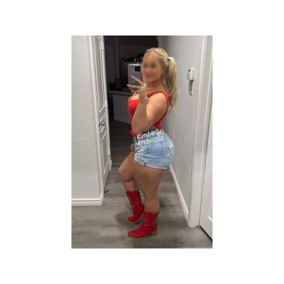 KIMBERLY APASIONADA FIESTERA AL TOPE