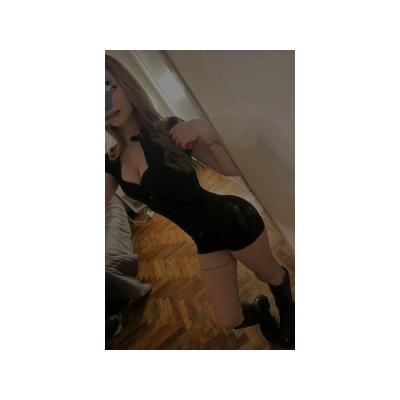 MIA TU TENTACIÓN LLENA DE LUJURIA PARA TI