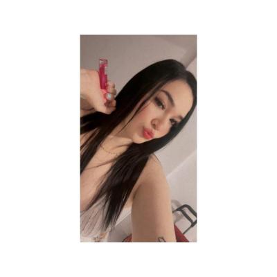 violeta sensual, divertida y fiestera