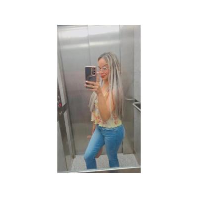 JOVENCITA DE BRASILERA  DE 26 años
