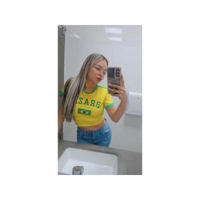 JOVENCITA DE BRASILERA  DE 26 años