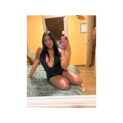 Michel, belleza latina irresistible