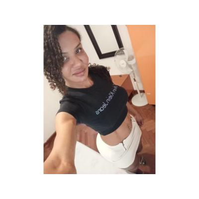 Gabriela Leal Mulata Brasileña