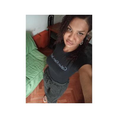 Gabriela Leal Mulata Brasileña