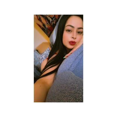 ESTEFY COLOMBIANA GUAPÍSIMA RECIÉN LLEGADA