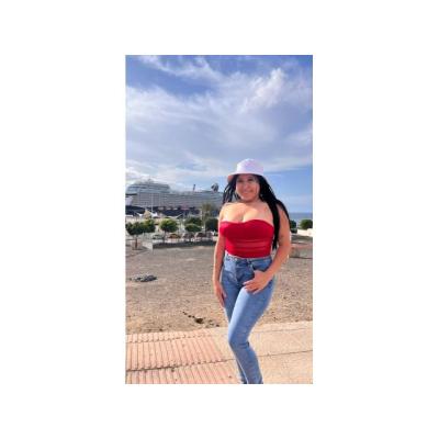 MUY FOGOSA, FIESTERA Y AMOROSA, SEXO ARDIENTE