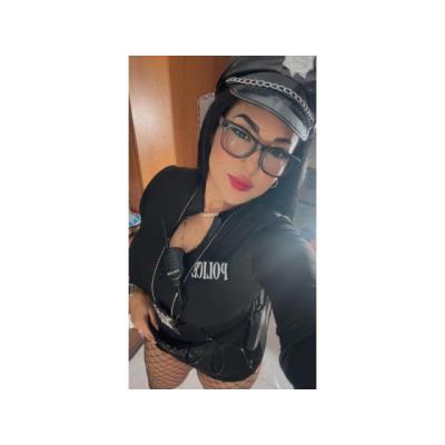 LA REINA DE LA NOCHE Y LAS CARICIAS !