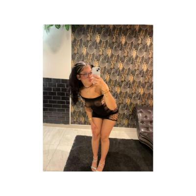 ESCORT DESEANDO TU POLLA