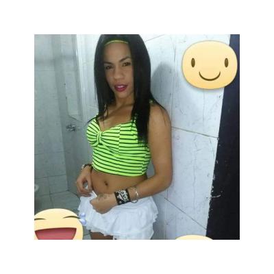 Espectacular latina inolvidable