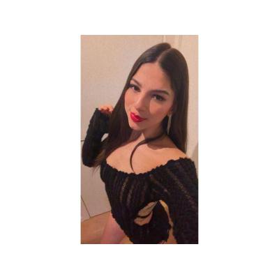 CARITA DE ANGEL, NALGAS DE DIABLA !