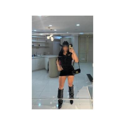 YULY DISFRUTA DE UNA RICA PORNOAVENTURA