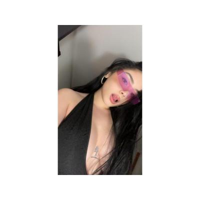 CHANEL TU JOVENCITA FIESTERA Y SALIDA