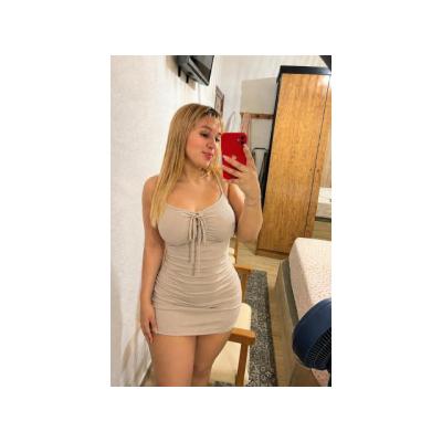 MELINA JOVENCITA BRASILEÑA GUAPÍSIMA NOVEDAD