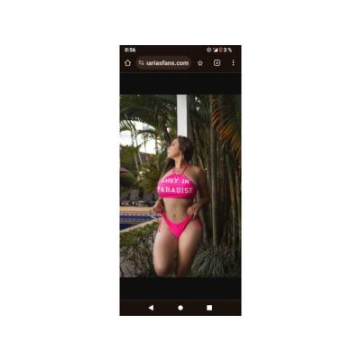 Latina con cuerpazo exuberante y delicioso