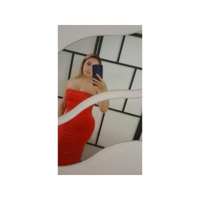 Novedad, rubia primera vez  por Mostoles