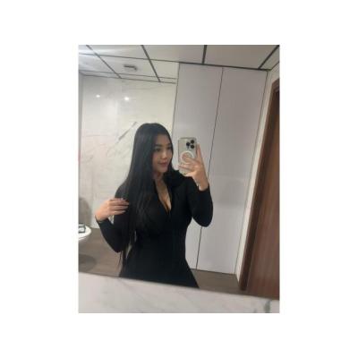 JOVENCITA CON GANAS DE EXPERIMENTAR