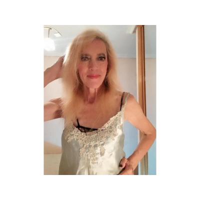ABUELA CACHONDA ESPAÑOLA FIESTERA