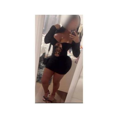 LATINA GUARRA CON COÑO APRETADITO X40€