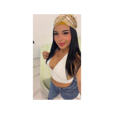 TE LA QUIERO CHUPAR Y TE CORRES EN MI CARA