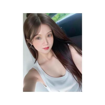 CHICA ASIATICA INDEPENDIENTE NUEVA EN USERA